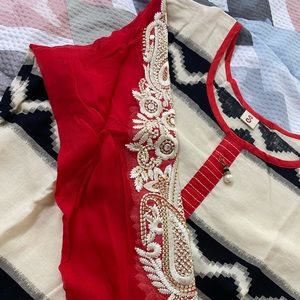 Pattern kurta in red cream and black